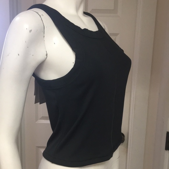 Puma Yoga/Athletic/Athleisure/Training Crop Top, L, NWT! - Picture 3 of 9